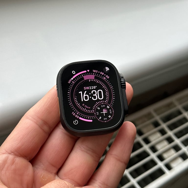 Apple Watch Ultra 2 black titanium 100% 🔋