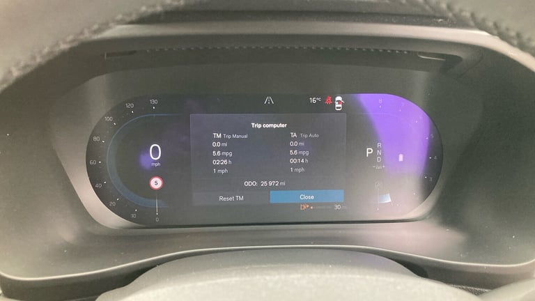 2022 Volvo XC40 2.0 B4P Plus Dark 5dr AWD Auto Petrol Estate Estate Petrol Automatic