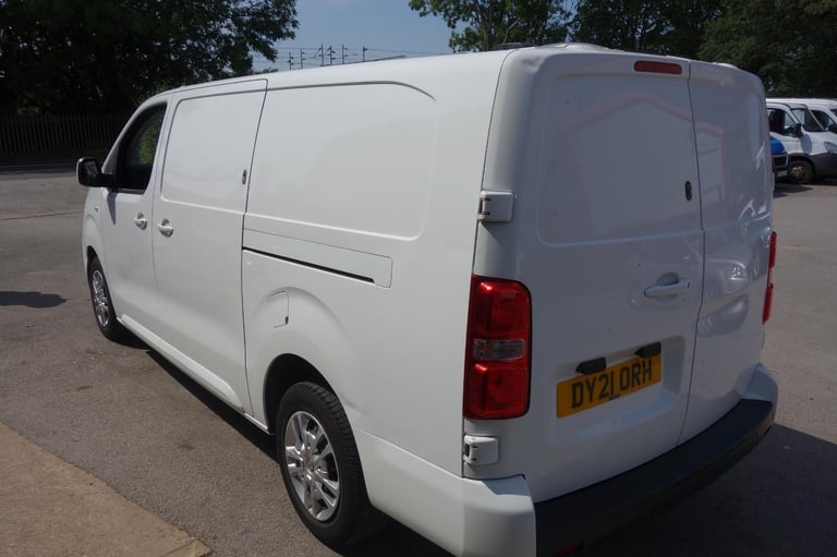 Vauxhall Vivaro 2900 1.5d 100PS Sportive H1 Van DIESEL MANUAL 2021/21