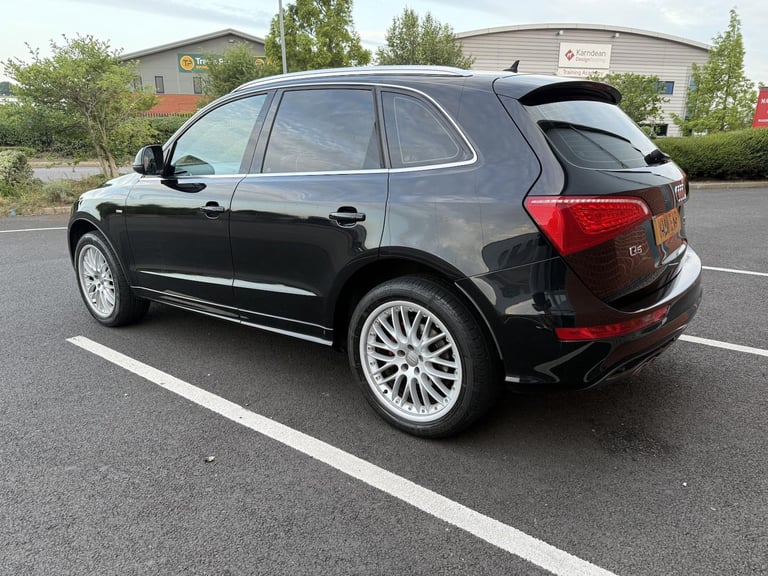 2011 Audi Q5 2.0 TDI Quattro S Line 5dr S Tronic ESTATE Diesel Automatic