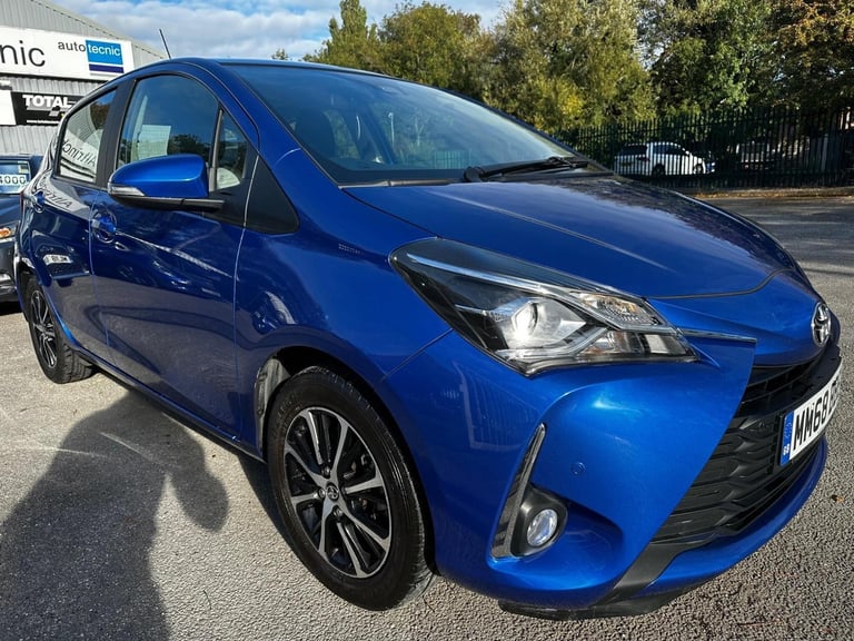 2019 Toyota Yaris 1.5 VVT-i Icon Tech Euro 6 5dr HATCHBACK Petrol Manual