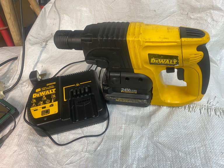 DeWALT DW004 24volt SDS HammerDrill