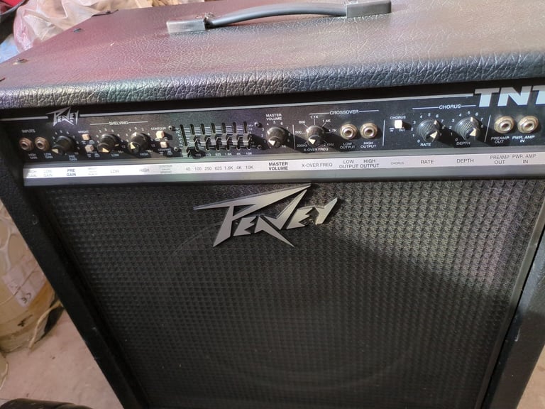 Peavey tnt115s combo bass amplifier 