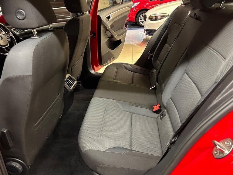 2016 Volkswagen Golf 1.6 TDI BlueMotion Tech Match Edition Euro 6 (s/s) 5dr HATCHBACK Diesel Manual