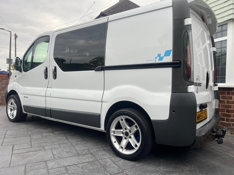 Renault Trafic 2005 CAMPER CONVERSION 