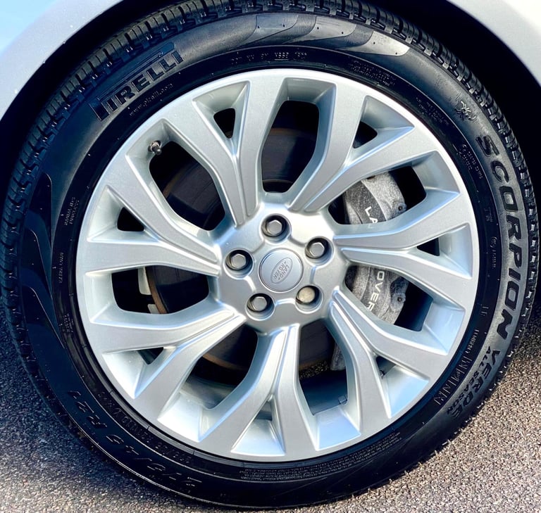 2019 Land Rover Range Rover 3.0 P400 MHEV Vogue SE Auto 4WD Euro 6 (s/s) 5dr ESTATE Petrol Automatic