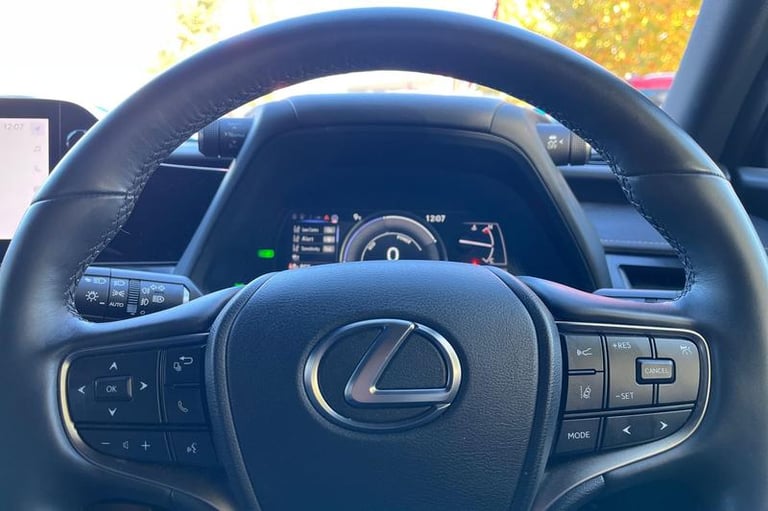 2023 Lexus UX 250h 2.0 F-Sport Design 5dr CVT ESTATE PETROL/ELECTRIC Automatic