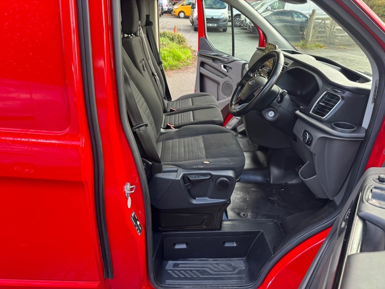 2020 Ford Transit Custom 2.0 EcoBlue 130ps L1 H2 Limited Fantastic Spec Inc Vat 