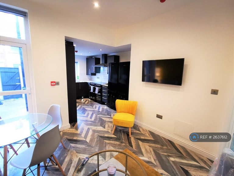 6 bedroom house in Channell Road, Fairfield, Liverpool, L6 (6 bed) (#2637612)