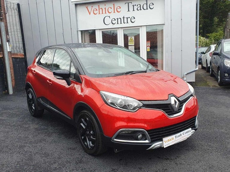 image for 2016 Renault Captur 0.9 TCe ENERGY Signature Nav SUV 5dr Petrol Manual Euro 6 (s/s) (90 ps) HATCH...