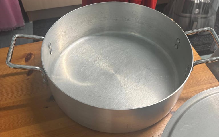 Kitchen Cooking Pan  Used For Cookware   33CM 