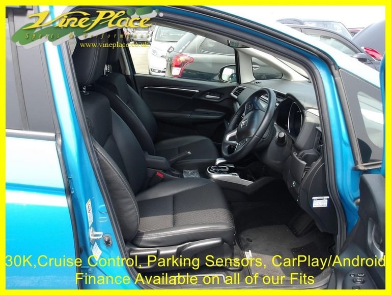 2014 Honda Fit 1.5 L Package,Hybrid,Auto Hatchback Hybrid Automatic