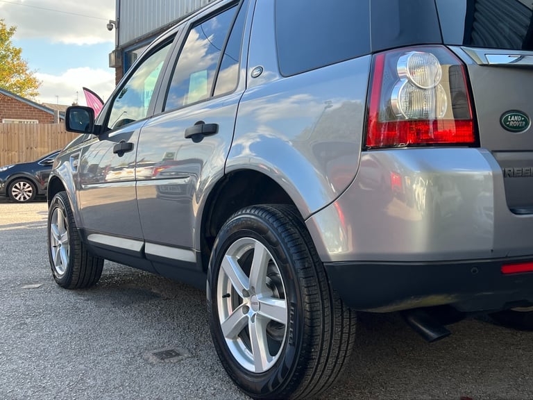 2012 Land Rover Freelander 2.2 TD4 XS 5dr ESTATE Diesel Manual