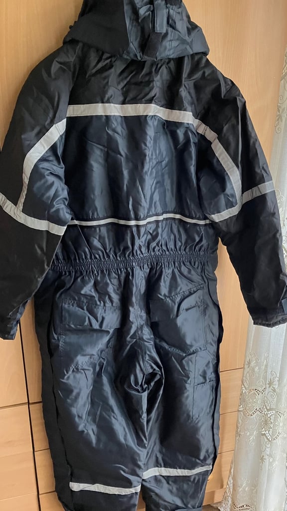 DICKIES OVERALL SIZE (M) BRAND NEW ** STILL AVAILABLE **