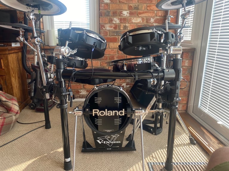 image for Roland TD 30 full kit & extras