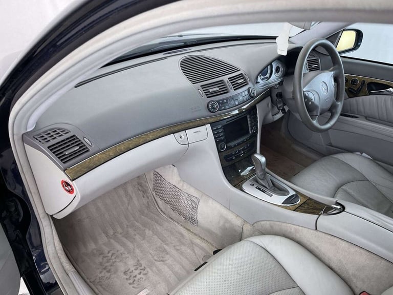 2004 Mercedes-Benz E Class 3.2 E320 CDI Avantgarde Estate 5dr Diesel Automatic (194 g/km, 204 bhp...