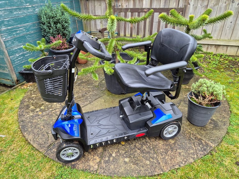 Mobility Scooter - VGC - Drive Style Plus - 4mph - Fits In Car Boot - Disability electric wheelchair