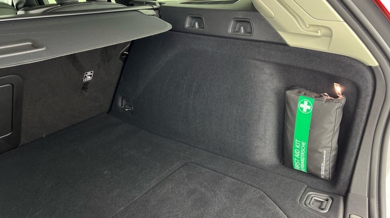 2025 Volvo V60 Plus, T6 AWD Plug-in hybrid, Electric/Petrol, Dark Estate Petrol Parallel PHEV Aut...