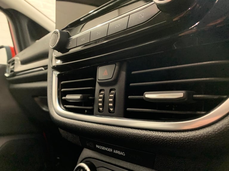 2019 Ford Fiesta 1.1 Zetec 5dr HATCHBACK PETROL Manual