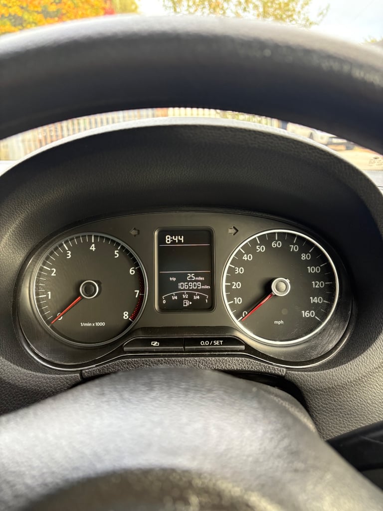 Volkswagen, POLO, Hatchback, 2012, Manual, 1198 (cc), 5 doors