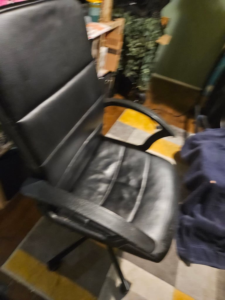 Desk Chair 
