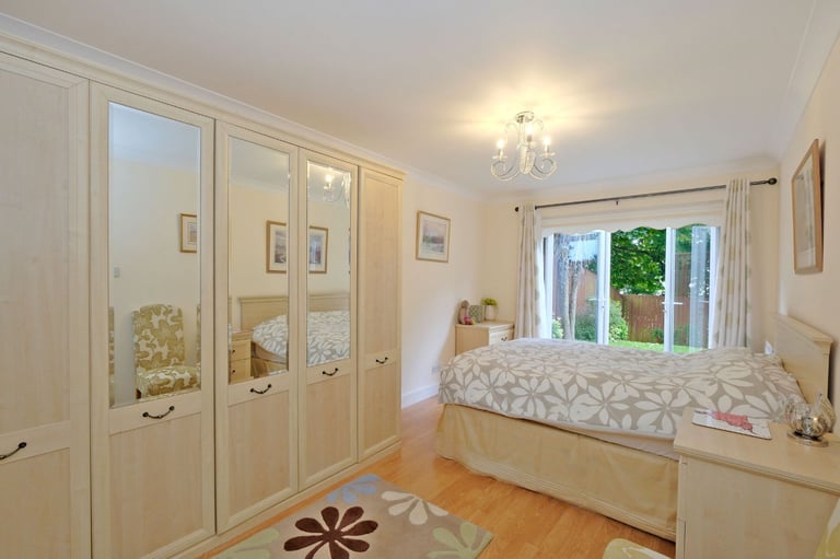Luxury 5 Bedroom Townhouse in Cults, Aberdeen