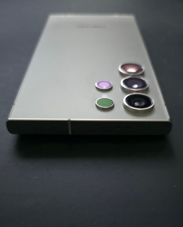 image for Samsung Galaxy S24 Ultra 512GB Titanium Grey, Unlocked grade B