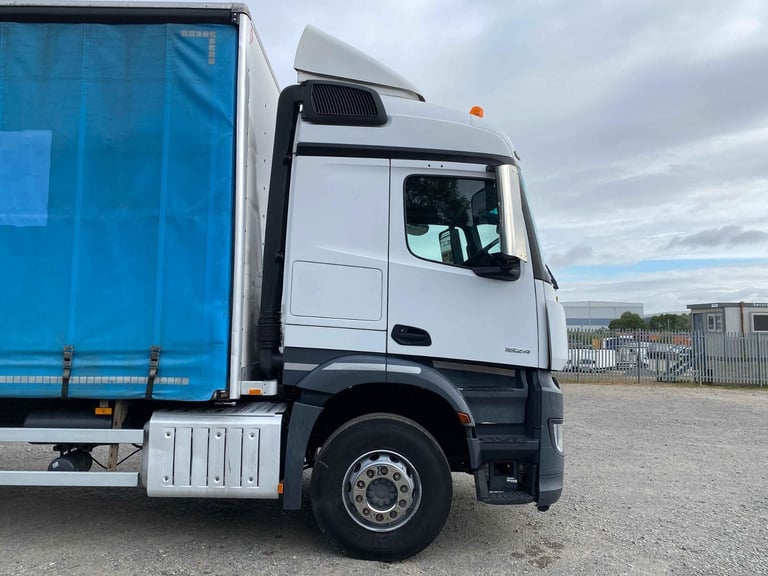 MERCEDES AROCS 1824 *EURO 6* 18 TONNE DOUBLE DECK CURTAINSIDER 2019 – FJ19 NFE
