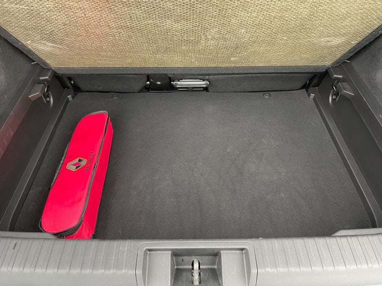 2021 Renault Captur 1.3 TCe RS Line EDC Euro 6 (s/s) 5dr HATCHBACK Petrol Automatic