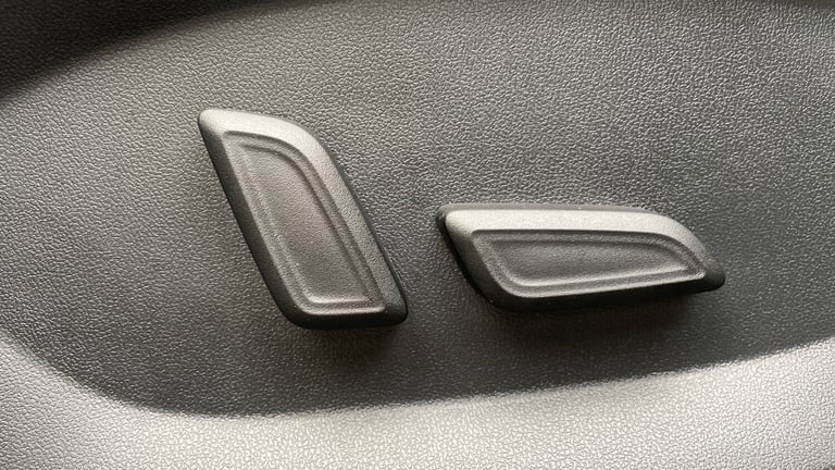 2024 MG HS 1.5 T-GDI SE 5dr DCT - Apple CarPlay/Android Auto  Petrol