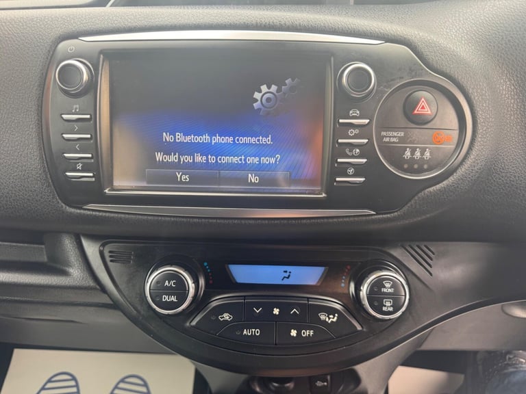 2019 Toyota Yaris 1.5 VVT-h GR SPORT E-CVT Euro 6 (s/s) 5dr HATCHBACK Petrol/Electric Hybrid Auto...
