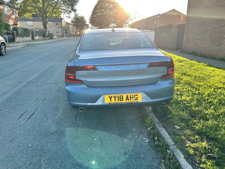 Volvo, S90, Saloon, 2018, Semi-Auto, 1969 (cc), 4 doors
