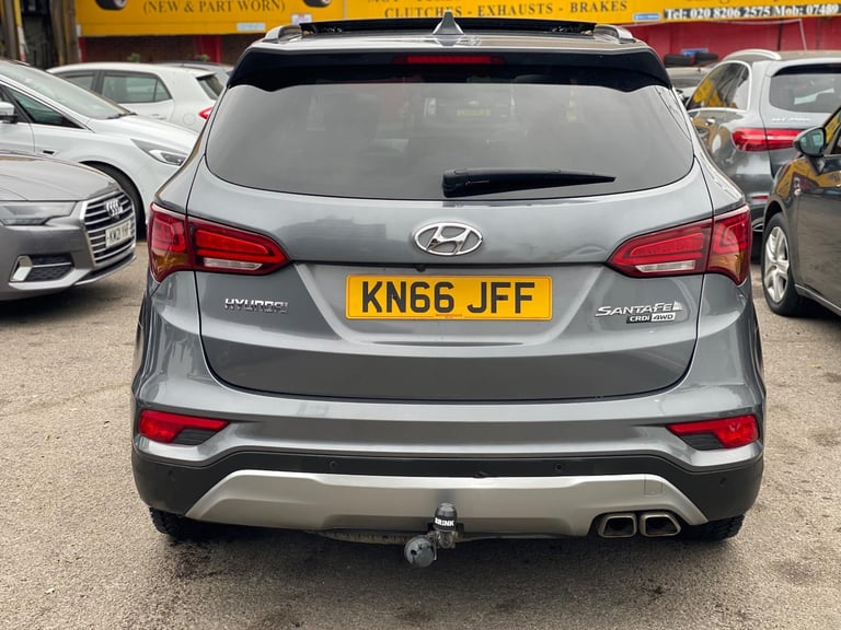 2016 Hyundai Santa Fe 2.2 CRDi Blue Drive Premium SE Auto 4WD Euro 6 (s/s) 5dr (7 Seat) ESTATE Di...
