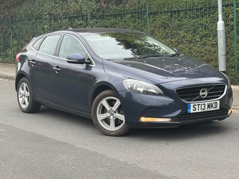 2013 Volvo V40 T3 SE 5dr HATCHBACK Petrol Manual