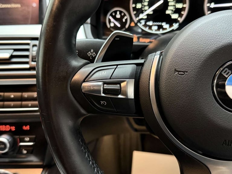 2015 BMW 5 Series 3.0 535i ActiveHybrid 5 M Sport Auto Euro 6 (s/s) 4dr Saloon Hybrid Automatic