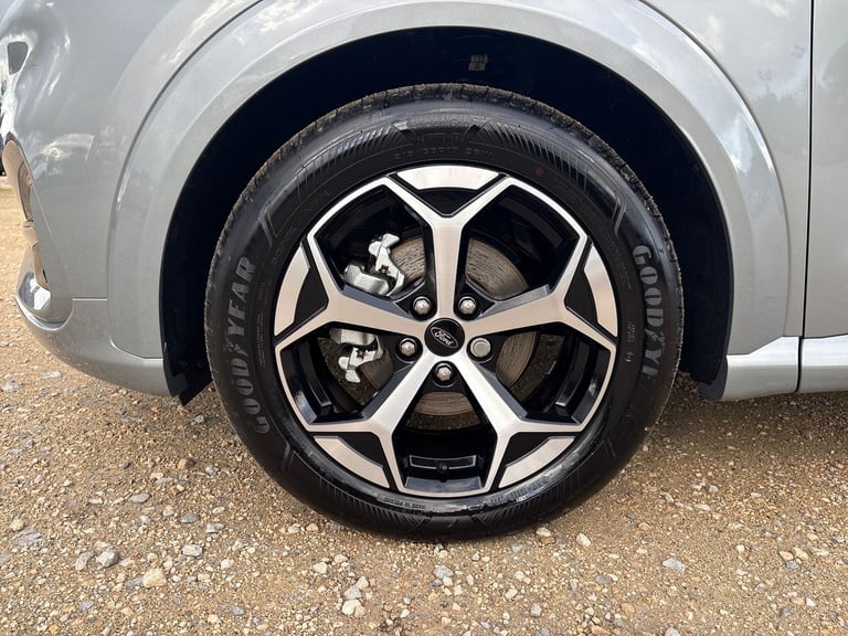 2025 Ford Puma 1.0 EcoBoost Hybrid mHEV ST-Line 5dr 5 Door PETROL Manual