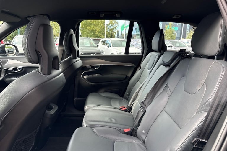 2021 Volvo XC90 2.0 B5 MHEV Momentum SUV 5dr Diesel Hybrid Auto 4WD Euro 6 (s/s) (235 ps) ESTATE ...