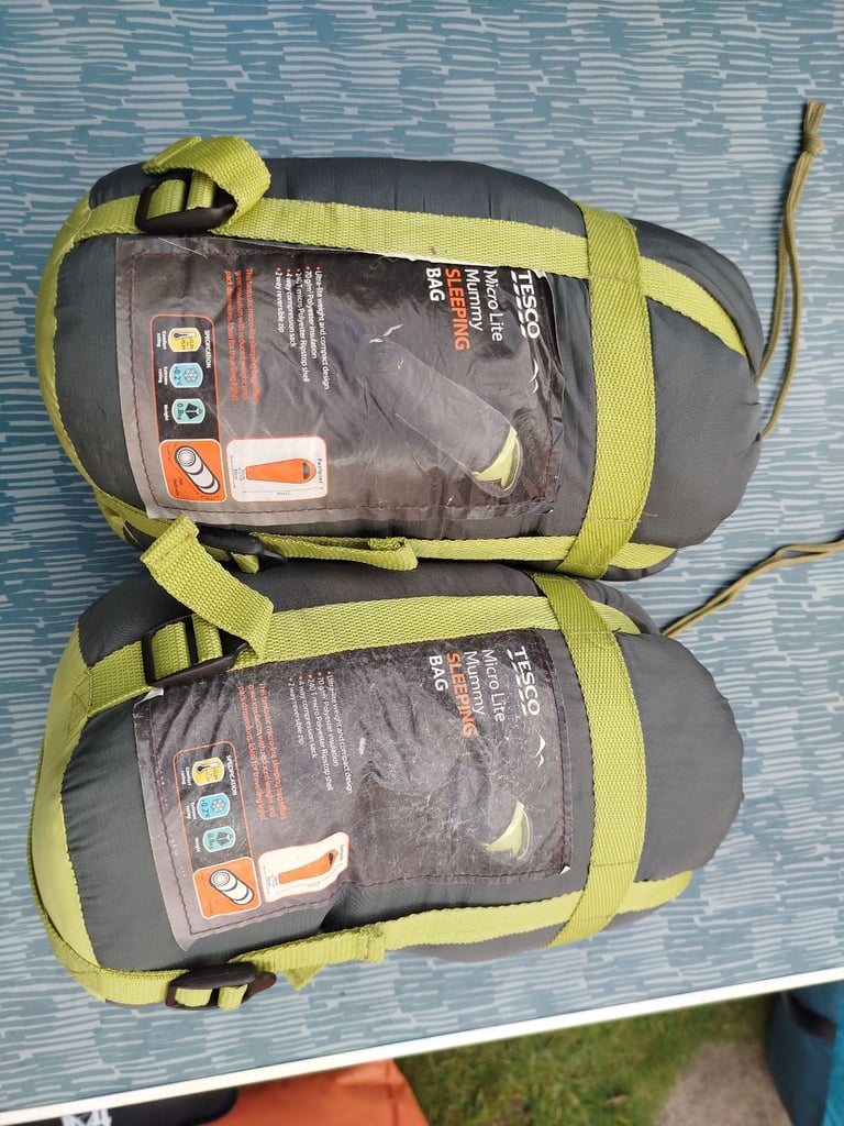 Tesco tent & sleeping bags 