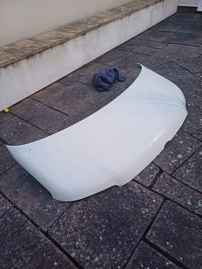 Vw transporter t5 bonnet 2006