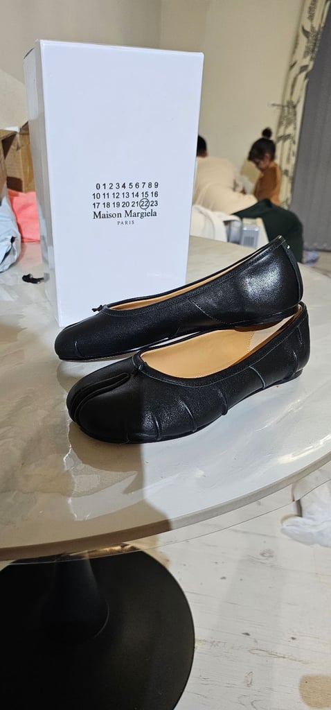 Maison margiela tabi shoes
