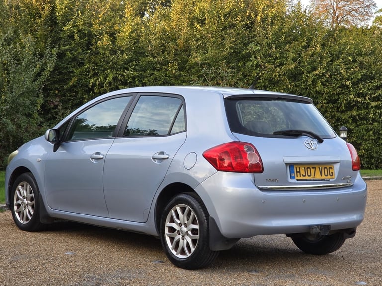 2007 Toyota Auris 1.6 Automatic VVTi TR MM 5dr . 87000 Miles . CHEAP on Fuel. GOOD Car. HATCHBACK...