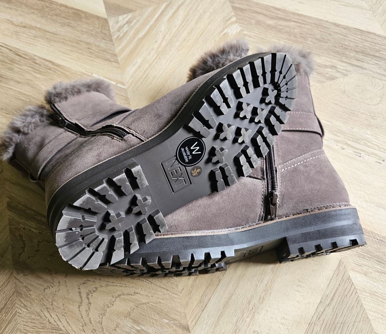 Brown NEXT Boots