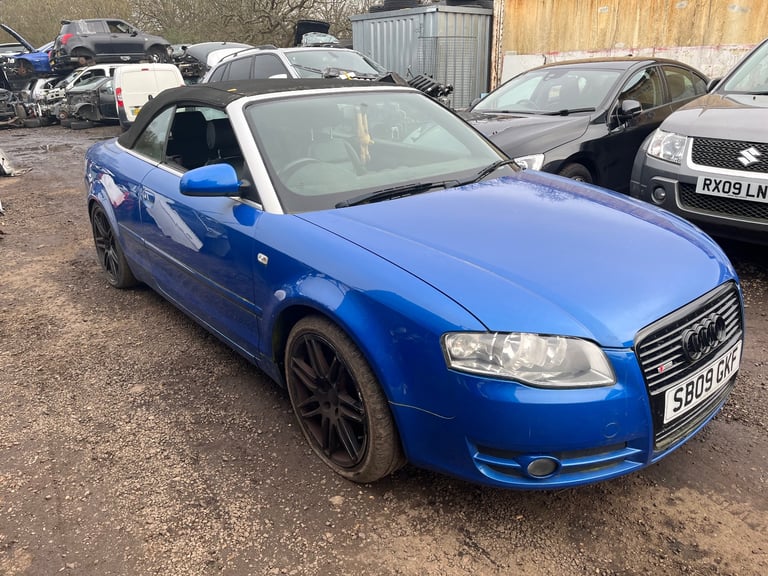 Audi a4 convertible b7 2.0 tdi 2009 blue BREAKING FOR PARTS 