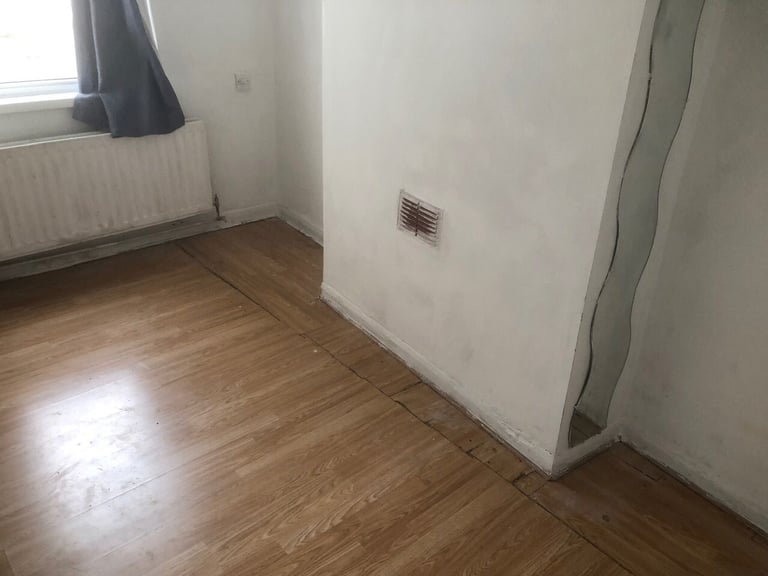 Spacious & Cosy double Room for Rent ST6 2DS