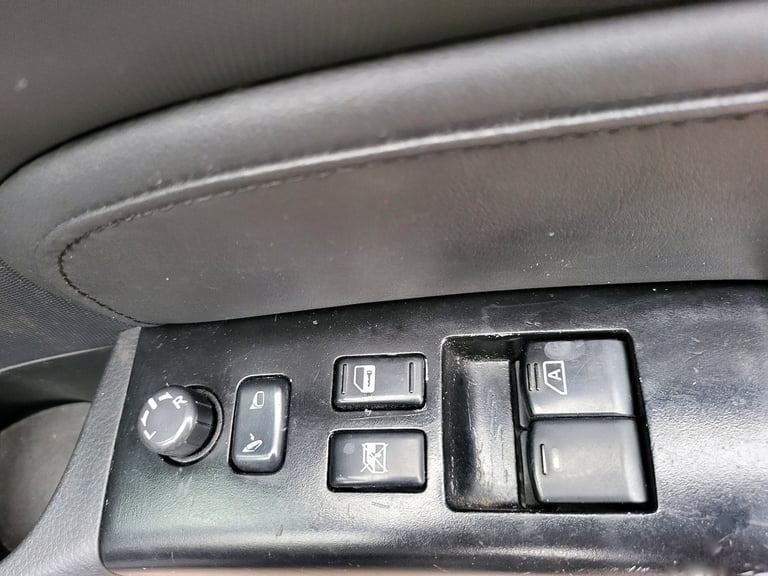 2006 Nissan 350Z 3.5 V6 300 2dr CONVERTIBLE Petrol Manual