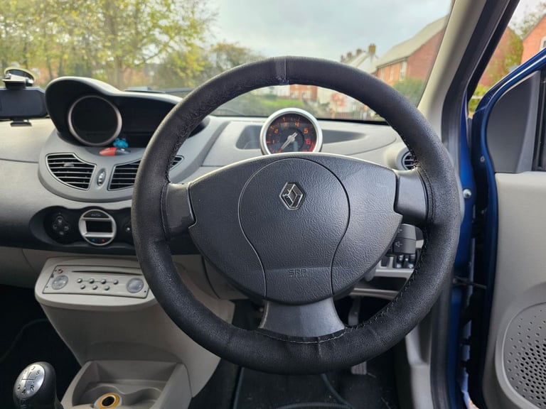 Renault Twingo GT 1.2 Turbo, 99hp, MOT until April, Full service history, cambelt waterpump done