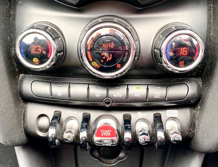  MINI Convertible 1.5 Cooper Euro 6 (s/s) 2dr Petrol Manual