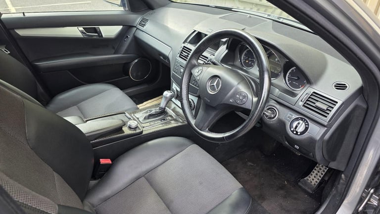 2008 Mercedes-Benz C Class 2.1 C220 CDI Sport Auto Euro 4 4dr SALOON Diesel Automatic