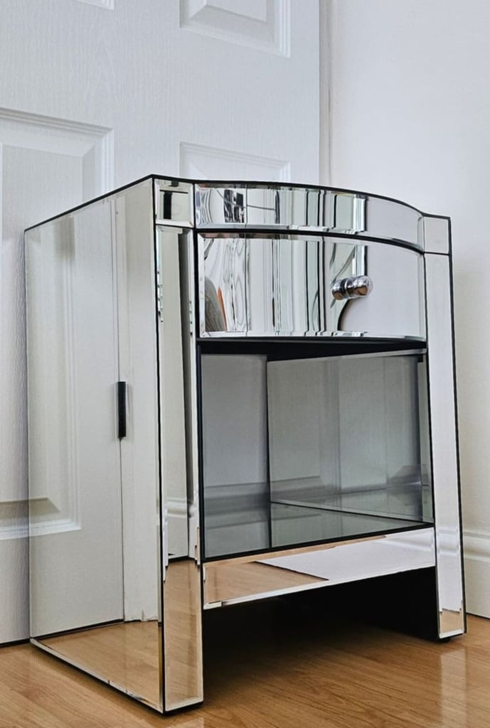 image for Beautiful Mirrored Bedside Cabinet - Quick Sale!