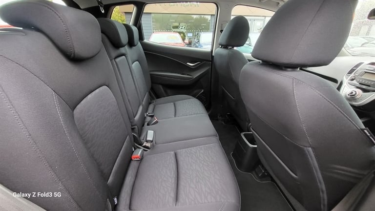 2016 Hyundai Ix20 1.4 Blue Drive Premium Hatchback 5dr Petrol Manual Euro 6 (s/s) (90 ps) Hatchba...